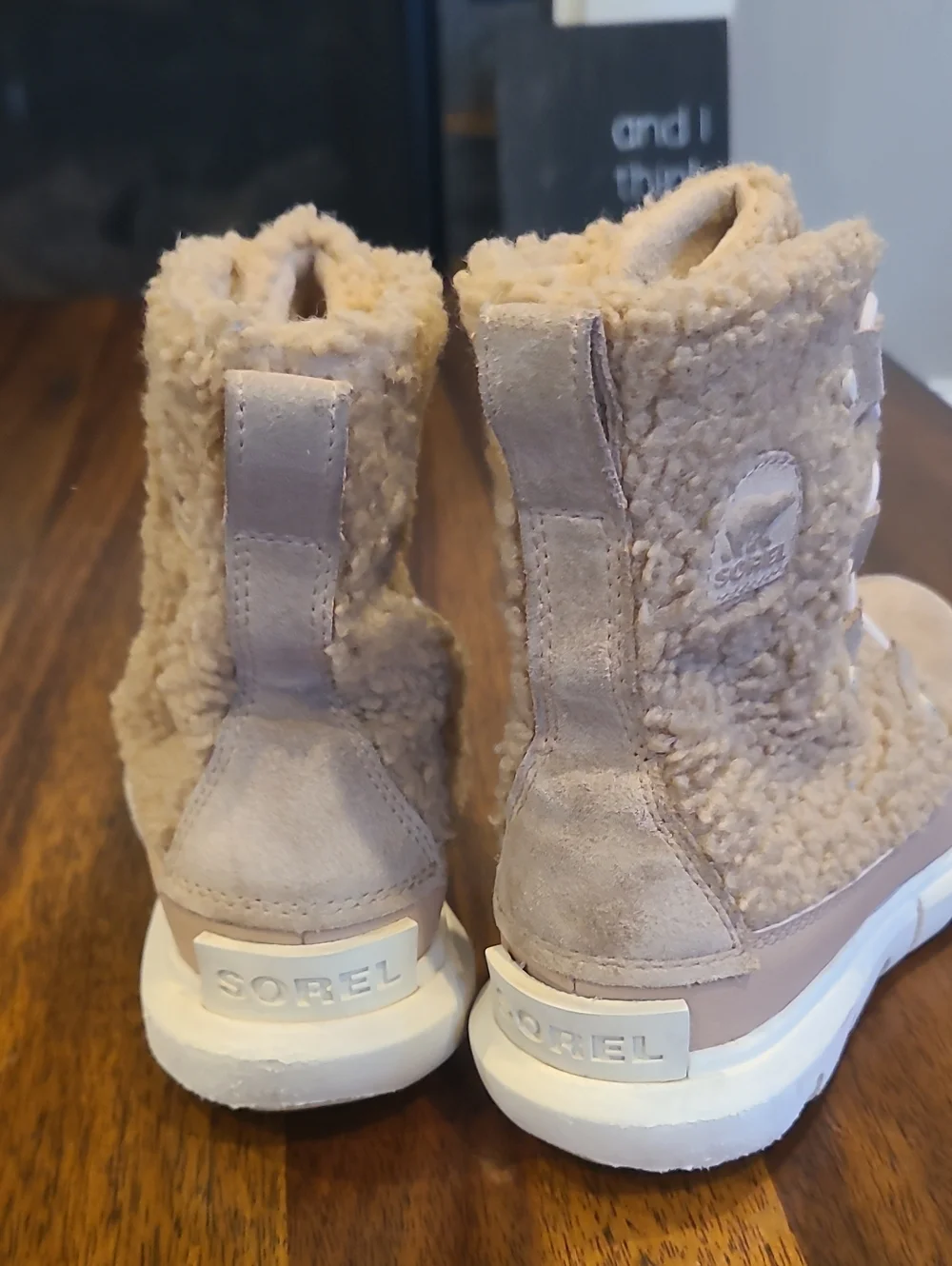 SOREL Girls Explorer II Joan Cozy Cold-Weather Boots size 4